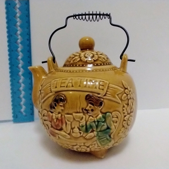 Brown ceramic Tea Time teapot - Picture 6 of 10